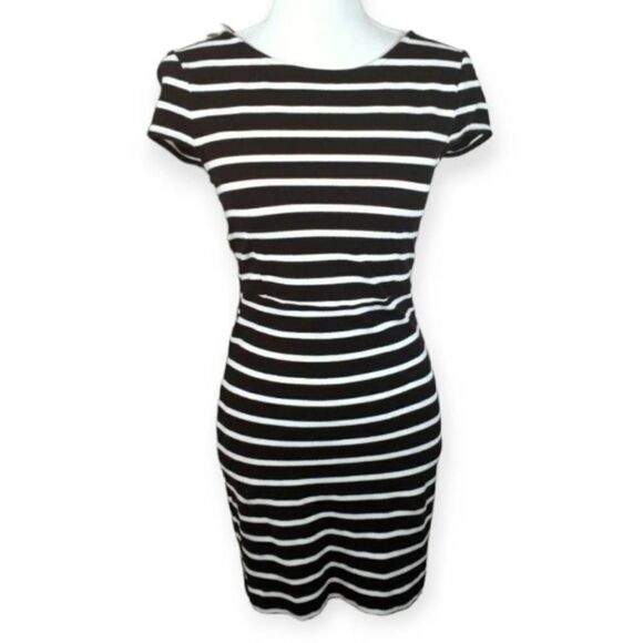 FOREVER 21 BLACK & WHITE STRIPE DRESS SZ.M EUC. - Picture 1 of 5